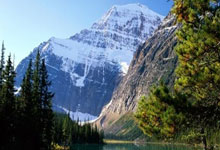 虎扑体育官网：罗马诺：伯恩茅斯中场比林今天体检并签约那不勒斯，买断费用超900万欧.